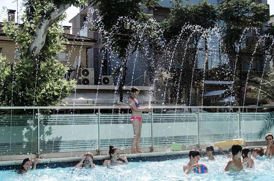 Hotel Executive La Fiorita リミニ エクステリア 写真